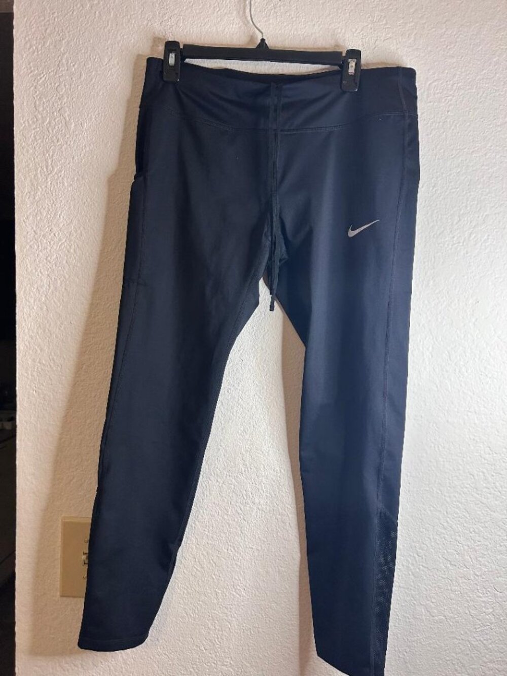 Nike Tight Fit Full Length Running Pant Size XL Black Mesh Calf